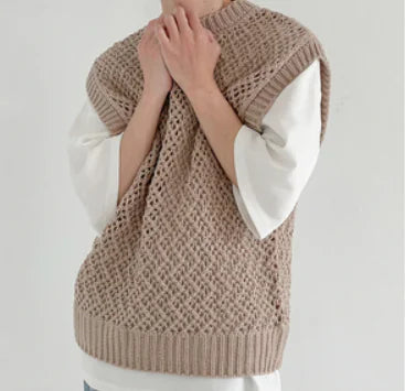 Loose and Versatile Woolen Waistcoat for Casual Wear